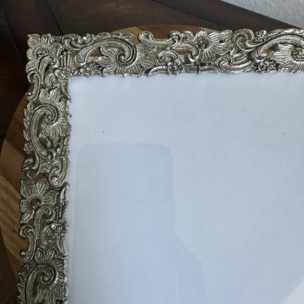 Vintage Floral Paisley‎ Silver Tone Metal Textured Picture Frame Photo 5x7 inch